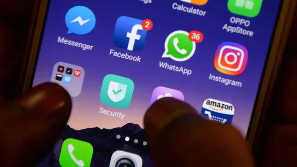 ¿Qué otras plataformas presentaron fallas tras la caída de WhatsApp, Instagram y Facebook?