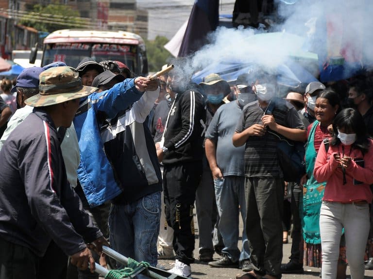Una polémica ley causa el paro indefinido y las protestas en Bolivia