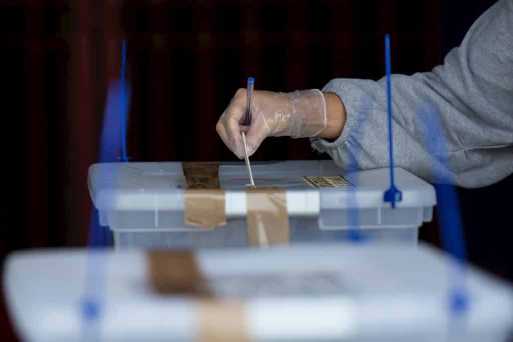 Elecciones generales: los chilenos acuden a las urnas este 21 de noviembre