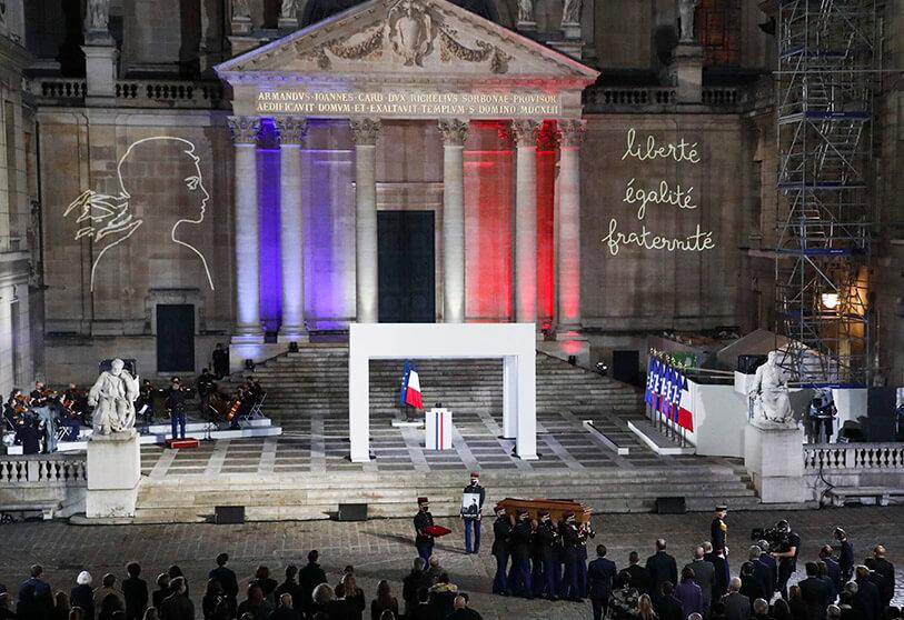 Este sábado rindieron homenaje a las víctimas del atentado de Francia