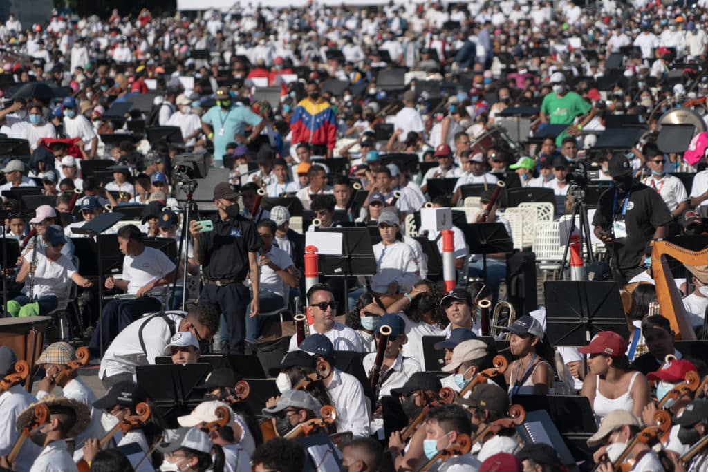 Récord Guinness: músicos venezolanos buscan convertirse en la orquesta más grande del mundo