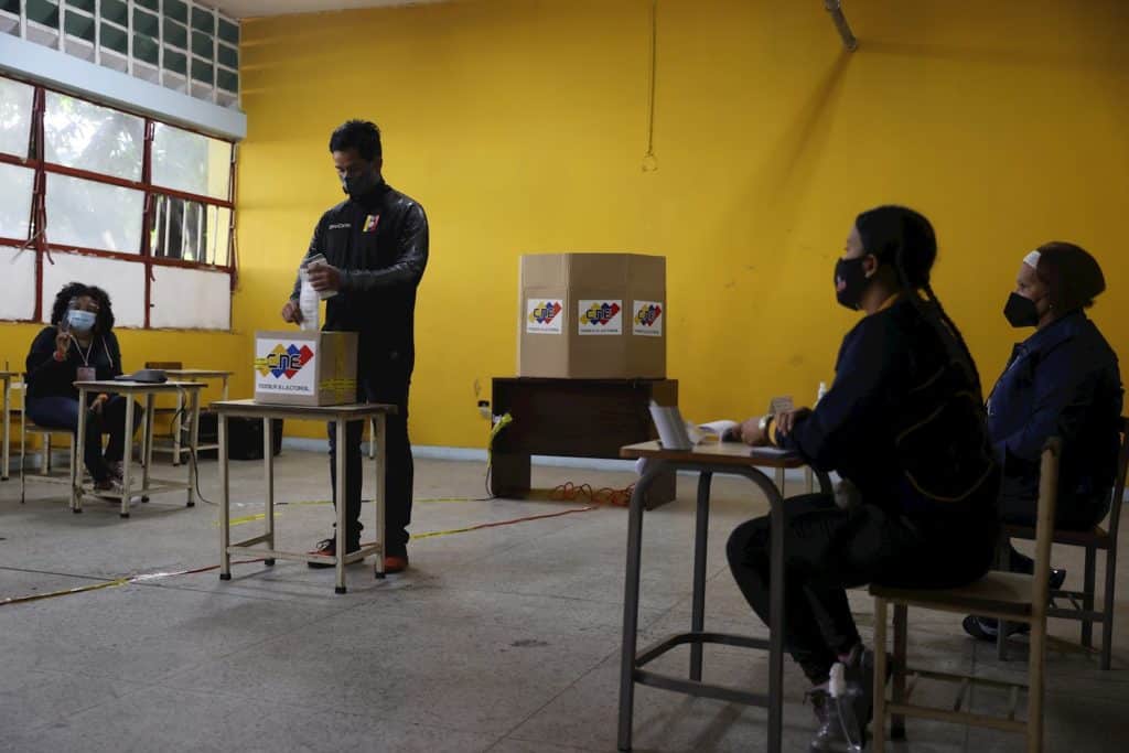 Cambio de centros de votación sin notificación: una irregularidad en las elecciones venezolanas