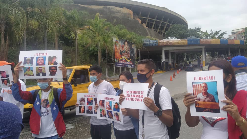 Familiares de presos políticos piden que el fiscal de la CPI visite los centros de reclusión en Venezuela