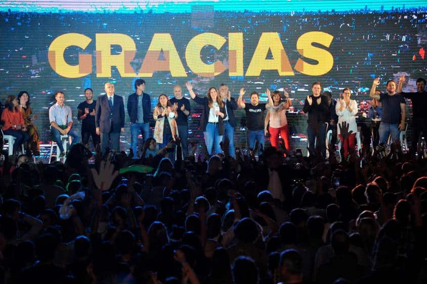 El kirchnerismo sufrió una dura derrota en las elecciones legislativas de Argentina
