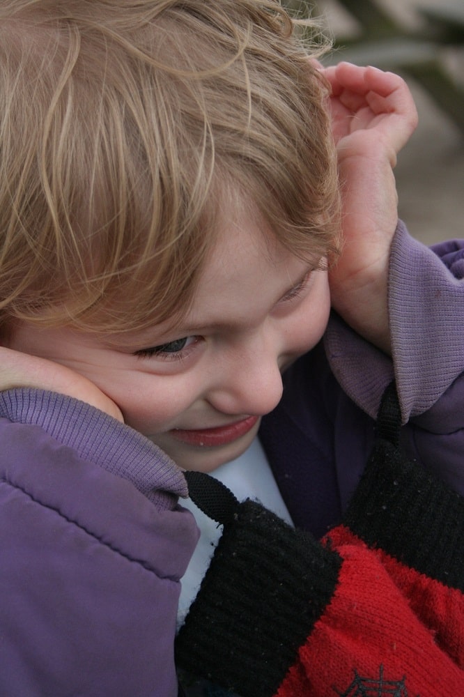 ¿De qué forma afecta la pirotecnia a los niños y niñas con autismo y cómo ayudarlos?