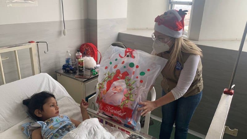 Venezolanos organizaron campañas solidarias para regalar juguetes en Navidad a los niños en Perú
