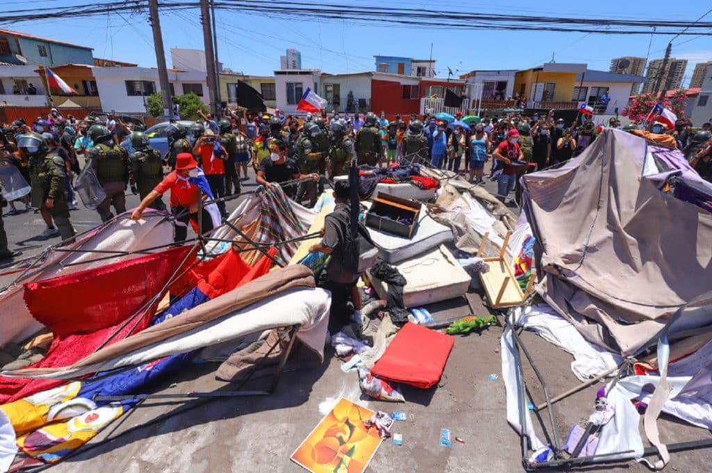 Gobierno de Chile decreta estado de excepción en cuatro provincias por protestas contra los migrantes