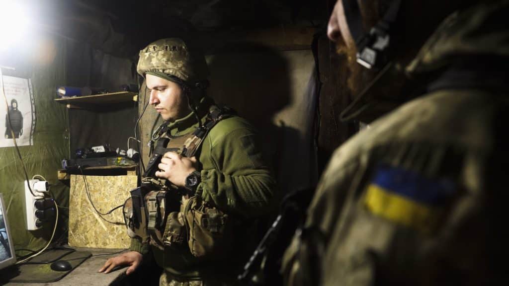 ¿De qué trata la Ley Marcial que aplicó el presidente de Ucrania luego de la invasión rusa?