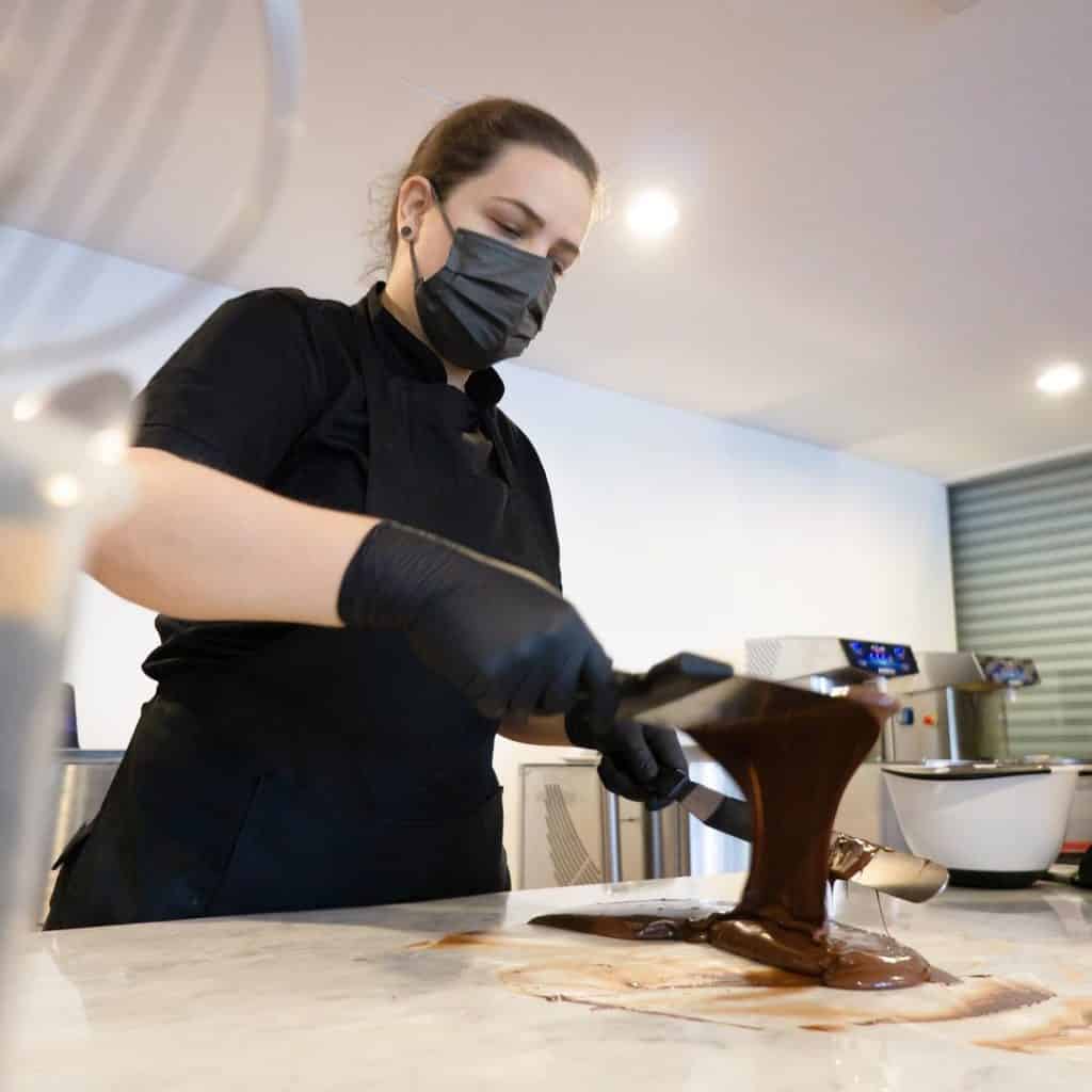 Asmiriam Roa, la venezolana que dirige una chocolatería en Malasia