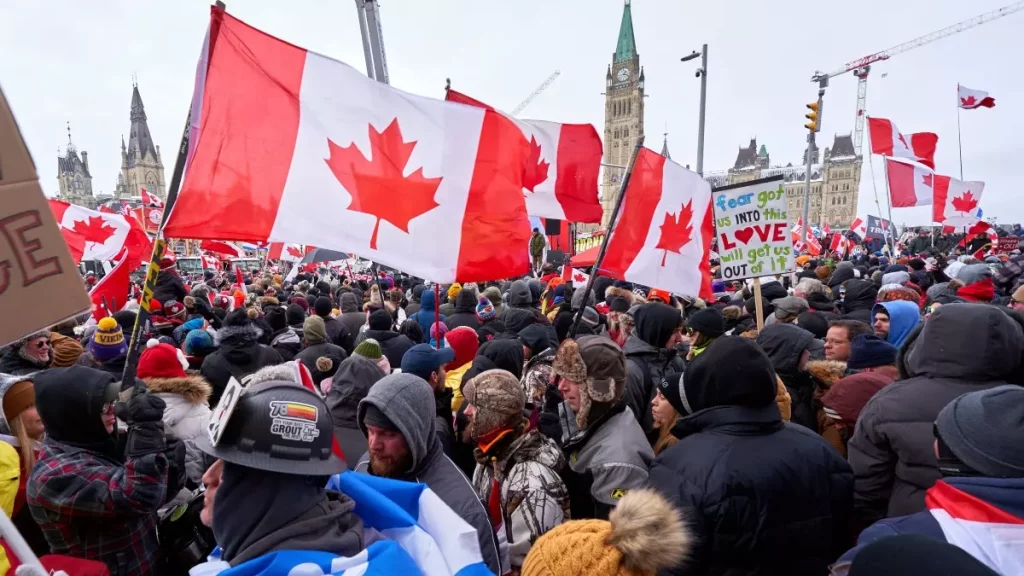 En qué consiste la Ley de Emergencias y cómo puede controlar las protestas antivacunas en Canadá