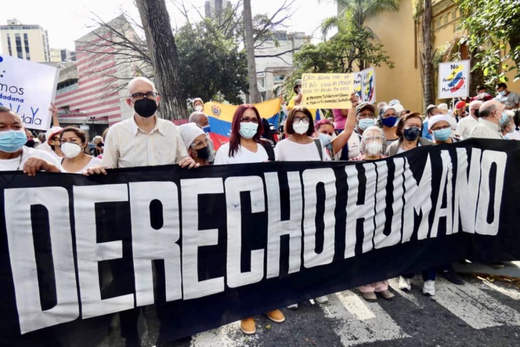 Jubilados y pensionados alzaron su voz en varios estados de Venezuela por reivindicaciones justas