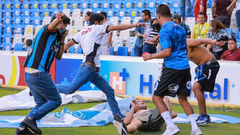 Violencia en estadio de México
