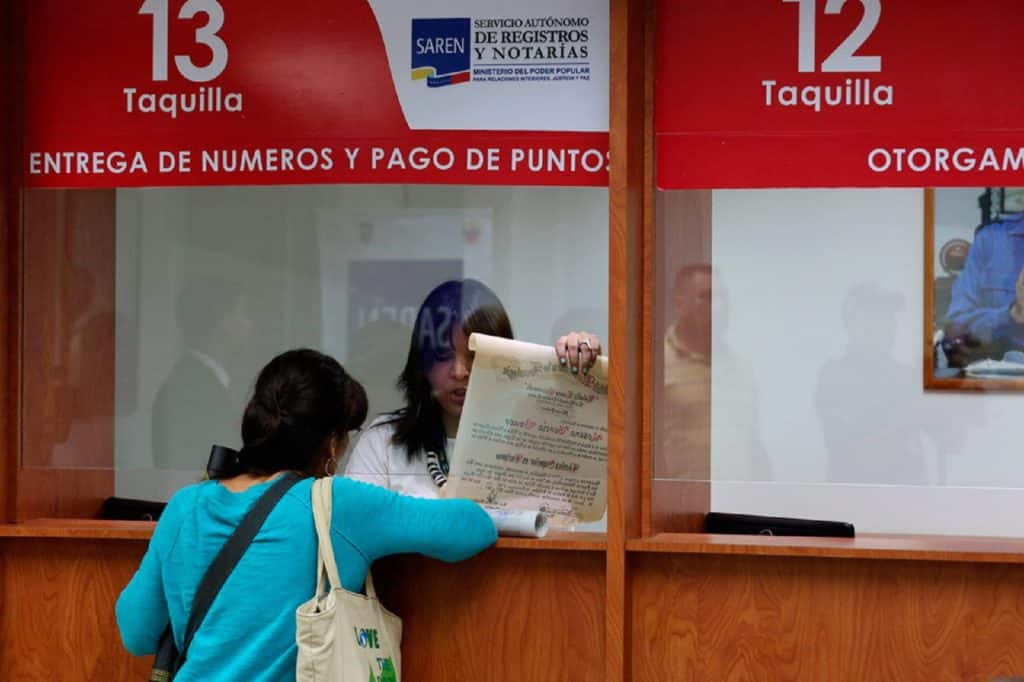¿Cuáles son los pasos para registrar una firma personal en Venezuela?
