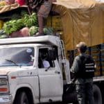 Productores agrícolas denuncian que deben entregar cerca de 40 bolsas de mercancía en las alcabalas de la GNB