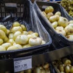 Precios compradores vendedores trabajos informales comercio comercios Canasta Básica Alimentaria Verduras, Frutas y Hortalizas Mercado mercados a cielo abierto Catia supermercados Ferias de hortalizas venezolanos calidad de alimentos ofertas economía
