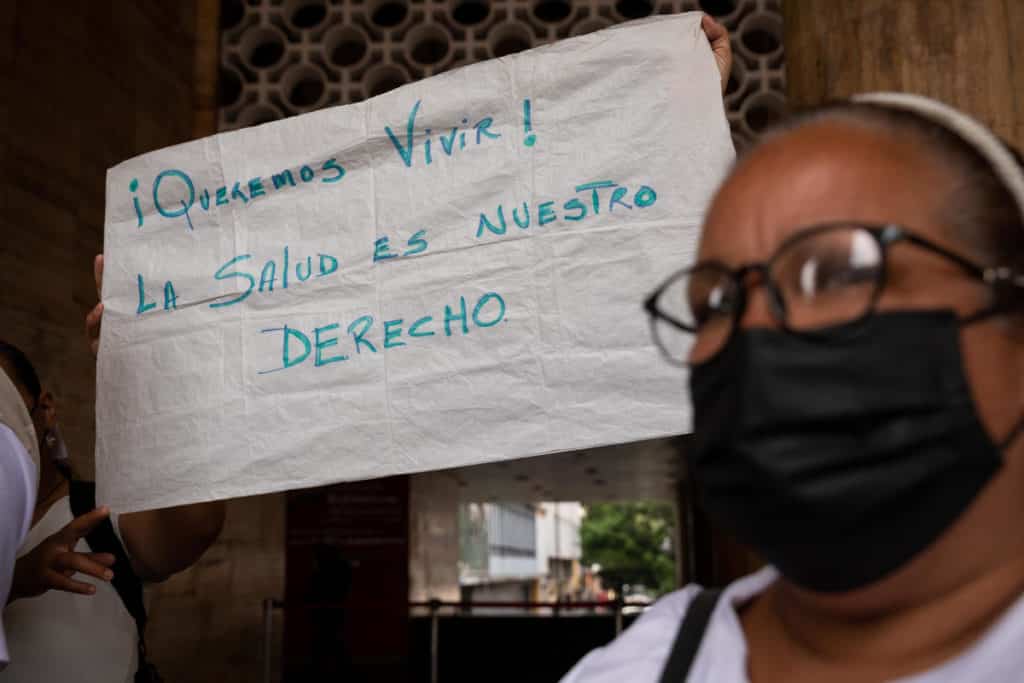 Pacientes venezolanos viven a contra reloj ante la falta de oportunidades para un trasplante de órganos