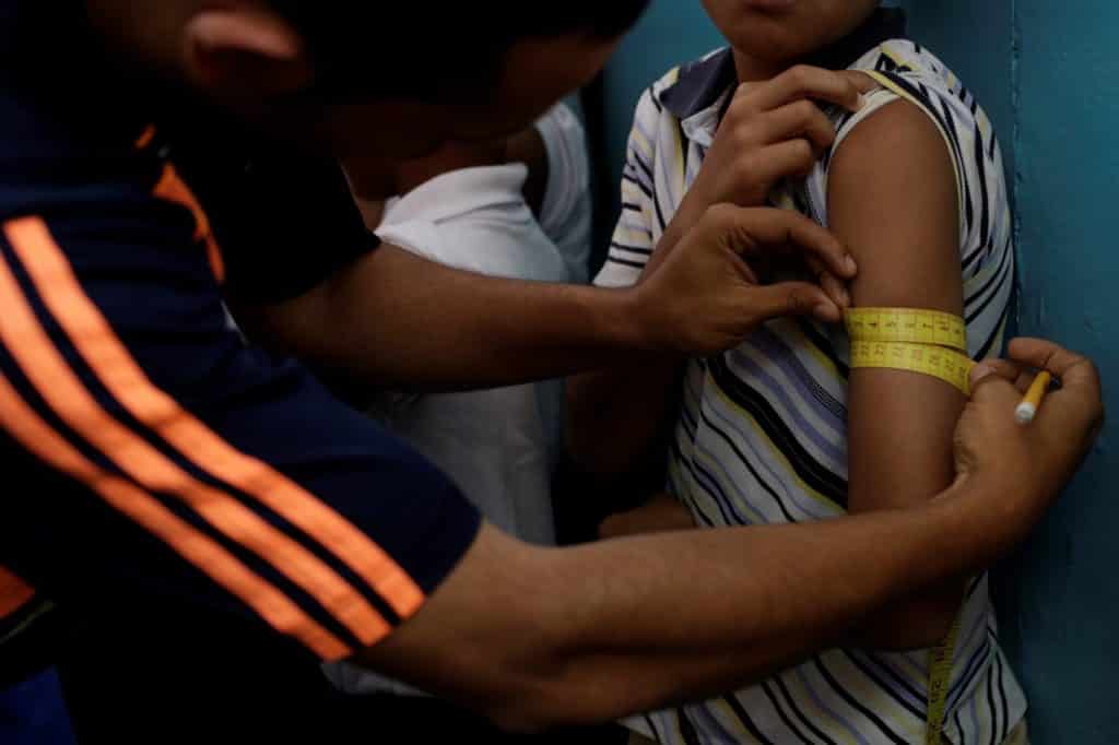 22 % de los niños de las zonas populares de Venezuela están en riesgo de desnutrición