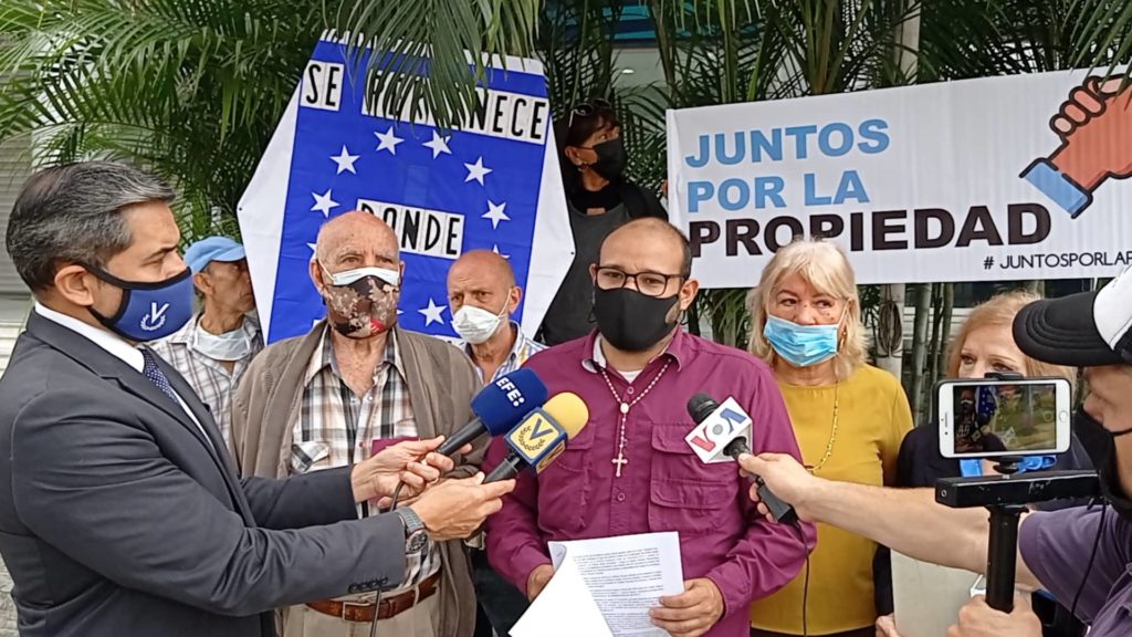 Ciudadanos europeos en Venezuela piden apoyo a la UE para recuperar sus propiedades invadidas