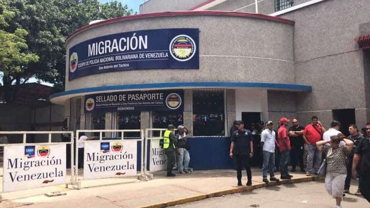 Saime retomó el servicio de sellado de pasaporte en la frontera de Táchira