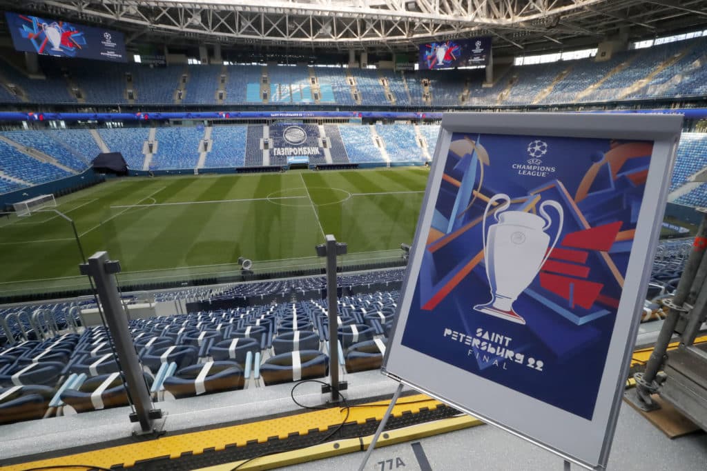 La Superliga y la UEFA empezaron una lucha judicial por el monopolio del fútbol europeo