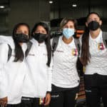 Vinotinto femenina