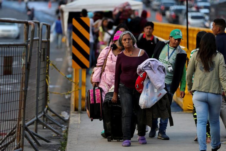 Crisis social y política en Ecuador aumenta la xenofobia contra migrantes venezolanos￼
