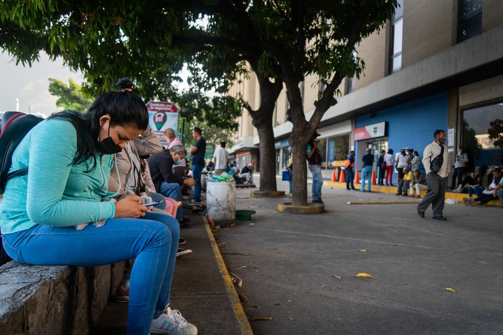 Travesía pasaporte cédula oficinas saime ciudadanos venezolanos pasaporte cédula extranjeros colas cita solicitud organismo oficinas documento de viaje largas cosas madrugar horas trámite cedulación renovación Servicio Administrativo de Identificación, Migración y Extranjería Saime Los Ruices Saime Las Mercedes Oficina Extranjería Coche saime sede principal centro El Diario Jose Daniel Ramos