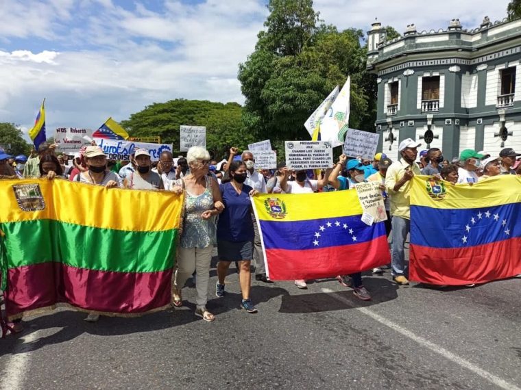 Gremios continúan jornadas de protestas en Venezuela para exigir el respeto a sus derechos￼