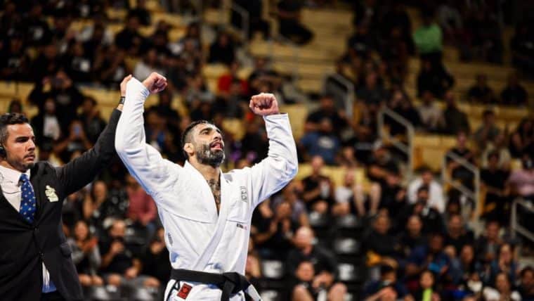 Muere campeón mundial de jiu-jitsu tras ser tiroteado en una discusión en Brasil