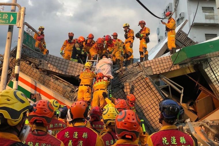 En imágenes: los destrozos que causó un terremoto de magnitud 6.9 en Taiwán 