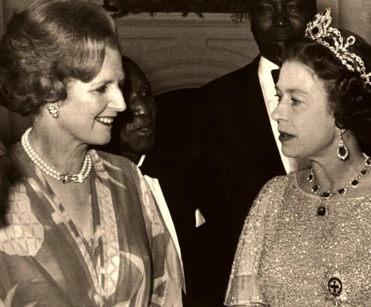 Margaret Thatcher y la reina Isabel II en 1979. GTRES