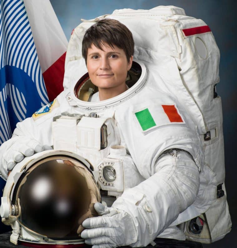 ¿Quién es Samantha Cristoforetti, la primera mujer europea en ser comandante de la Estación Espacial Internacional?