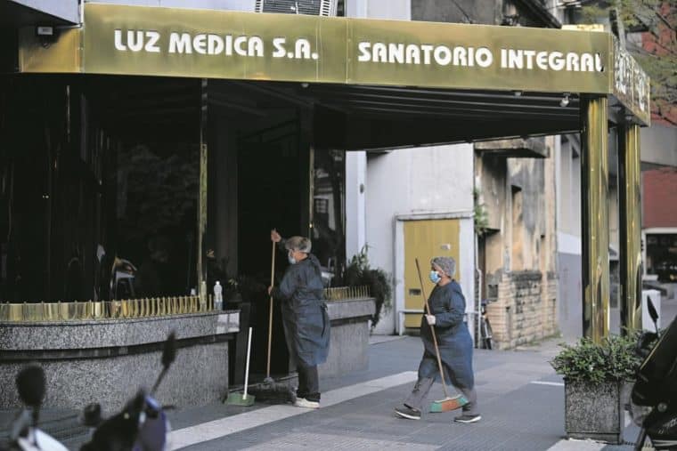 Lo que se sabe de los casos de neumonía de origen desconocido detectados en un sanatorio en Argentina