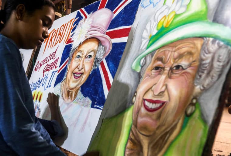 Embajada del Reino Unido en Caracas habilitó un libro para que los venezolanos expresen sus condolencias por la muerte de la reina Isabel II