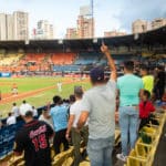 Padres de San Diego firman a prospecto venezolano de 16 años
