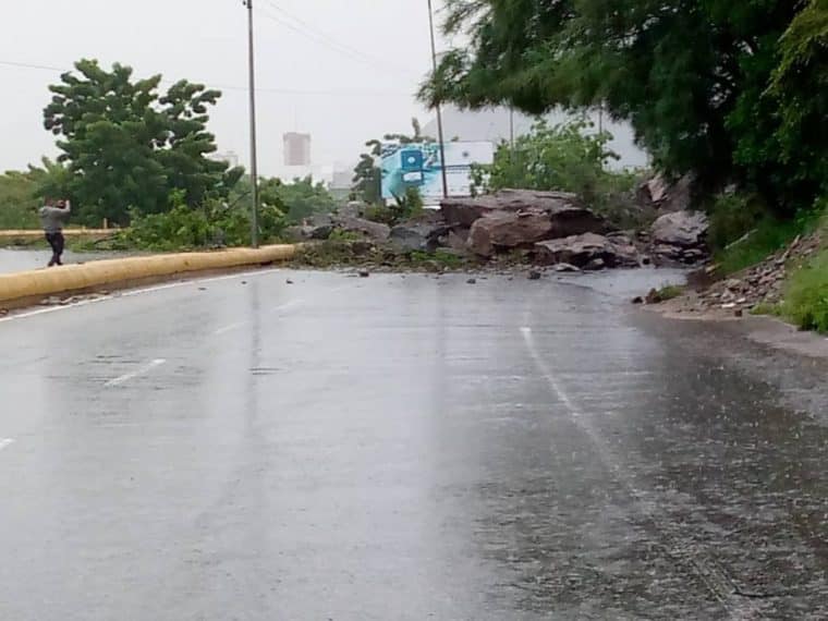 Las lluvias ocasionaron crecidas de ríos y deslizamientos de tierra en el interior de Venezuela