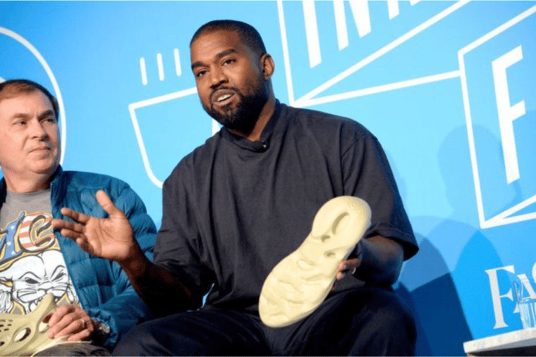 ¿Por qué Adidas suspendió el contrato con el rapero Kanye West y qué implica esta decisión?
