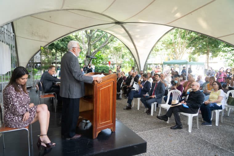 La Feria del Libro del Oeste de Caracas FLOC UCAB 2022 El Diario Jose Daniel Ramos