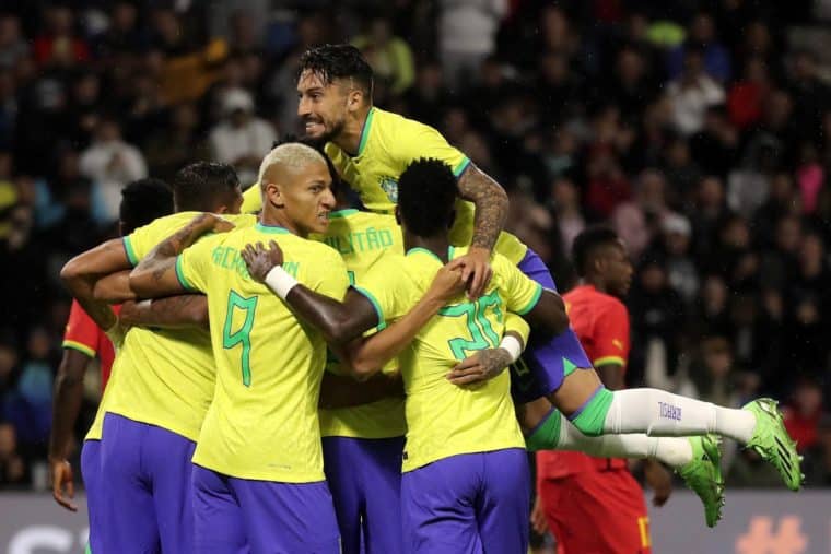 Neymar y Dani Alves lideran la convocatoria de Brasil para el Mundial de Catar 2022