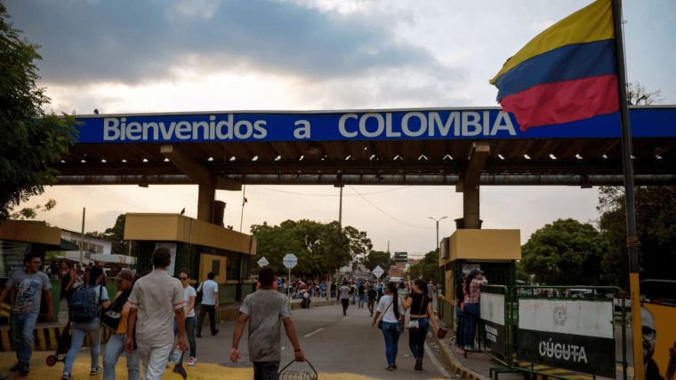 Venezuela y Colombia acordaron restablecer la cooperación en inteligencia para “frenar las mafias” en la frontera