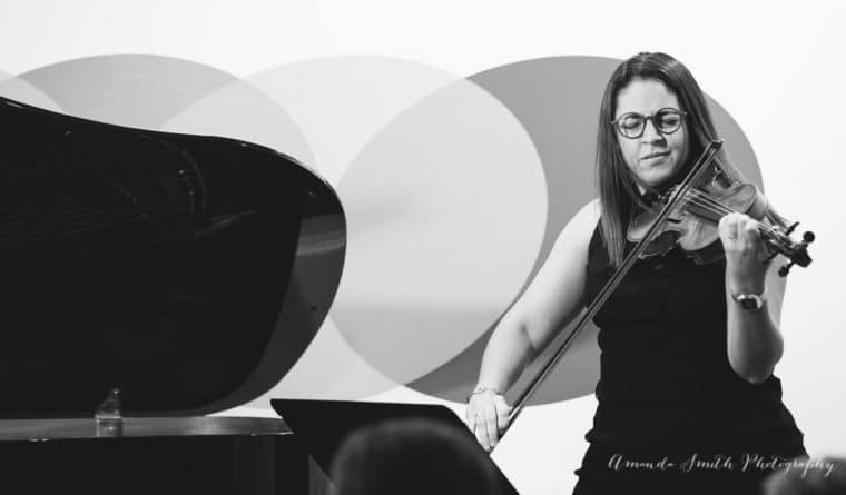 Daniela Padrón, la violinista venezolana con dos nominaciones al Grammy Latino