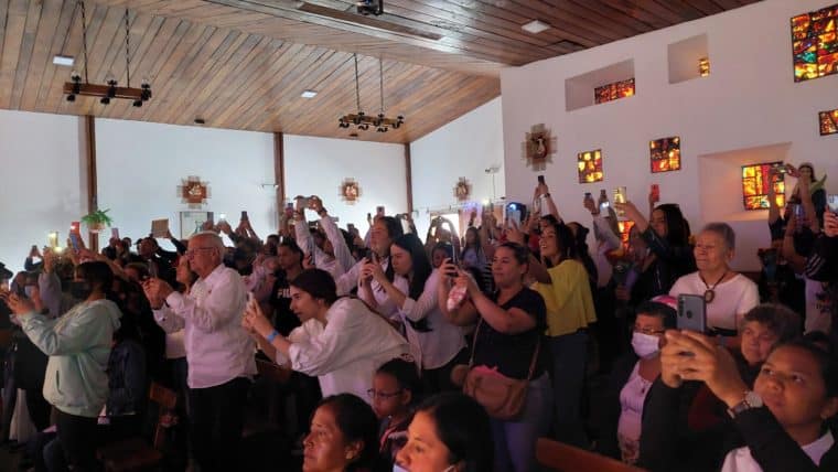 Día de La Chinita: una celebración que reúne a cientos de venezolanos en Ecuador