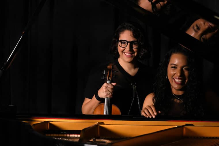 Daniela Padrón, la violinista venezolana con dos nominaciones al Grammy Latino
