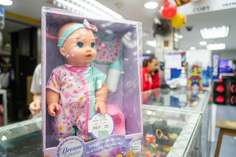 Precios juguetes Caracas navidad jugueterías productos regalos niños diversión diciembre El Diario Jose Daniel Ramos