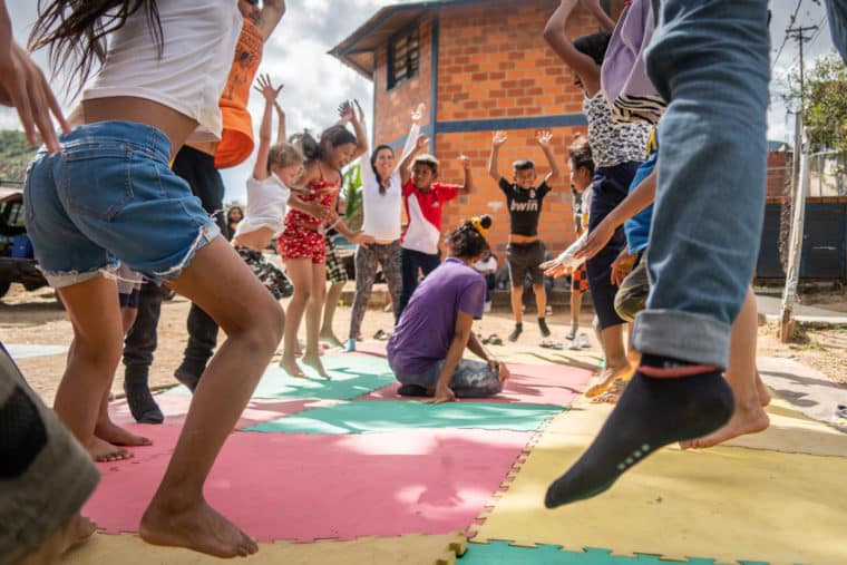 El impacto positivo que generó enseñar artes escénicas a una comunidad wayúu en la Cota 905