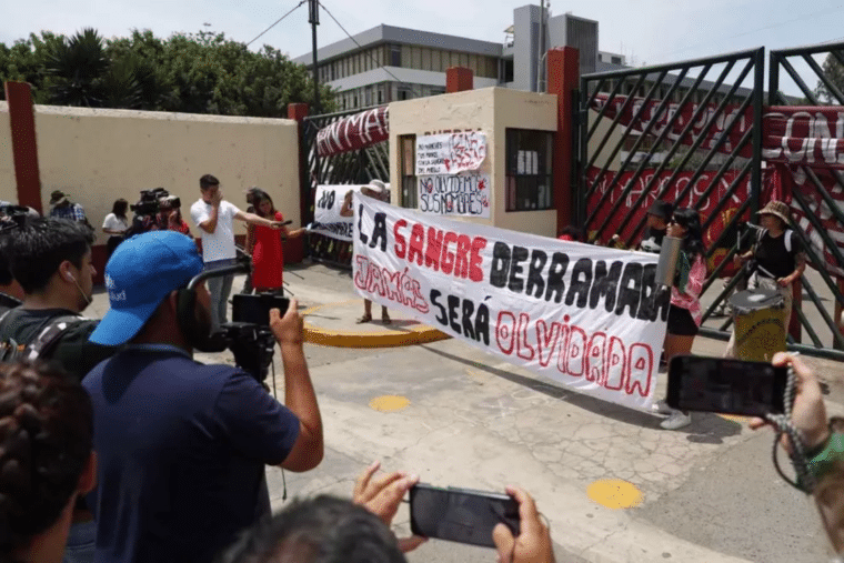 Aumentaron a 60 el número de muertes en medio de las protestas antigubernamentales en Perú