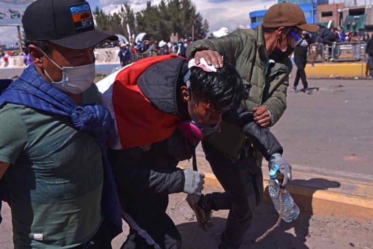 Al menos 17 manifestantes murieron durante protestas en Perú