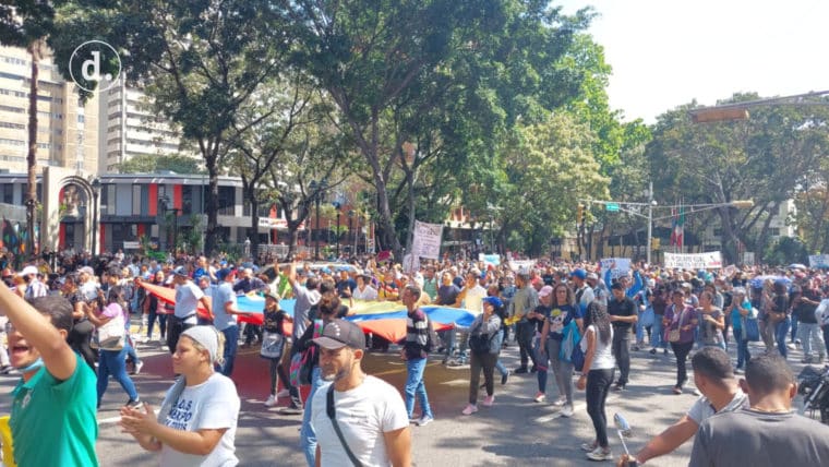 Docentes exigieron salarios justos y beneficios laborales en el centro de Caracas