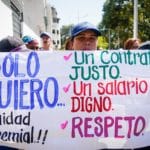 Marcha trabajadores jubilados públicos Caracas manifestación pensionados sectores sector salud maestros salario digno Plaza Venezuela Plaza Morelos Parque Carabobo Ministerio Publico sindicales sindicato El Diario Jose Daniel Ramos