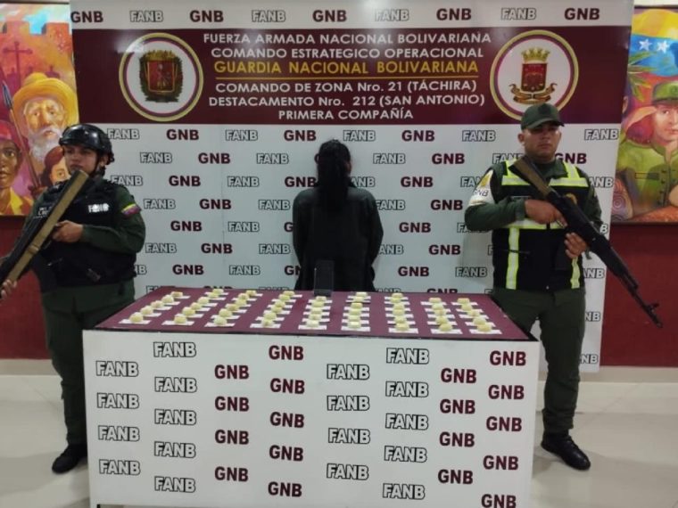 Detuvieron a mujer en Táchira por transportar 755 gramos de droga en su estómago